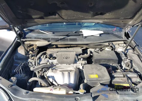 2015 Toyota Camry Se z USA, uszkodzony, nr VIN 4T1BF1FK7FU050168